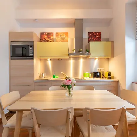 Vibrant Neighborhood Vibes Apartment Budapest Exterior photo
